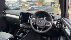 Volvo XC40 2.0 B3P Plus Dark 5dr Auto Petrol Estate